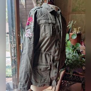 Military Army Green Jacket Womens XS Embroidered Fitted Tattoo Floral A New Day